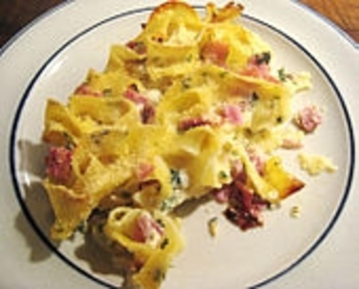 Bunter Nudelauflauf mit Schinken - Rezept - kochbar.de