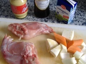 Rezept: Kaninchenkeule mit Bier-Senf-Sauce Bild Nr. 2 Kaninchenkeule mit Bier-Senf-Sauce - Rezept - Bild Nr. 2