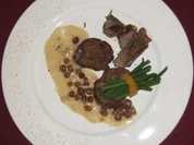 Filetröllchen in Bier-Rosinensoße mit Schwarzbrotknödel - Rezept