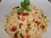 Mediterraner Nudelsalat - Rezept