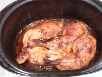 Hühnchen pikant aus dem Römertopf - Rezept