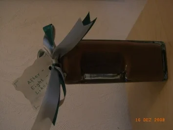 Rezept: After-Eight-Likör ohne Ei After-Eight-Likör ohne Ei - Rezept