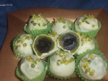 Rezept: Pistazien-Küsse Pistazien-Küsse - Rezept