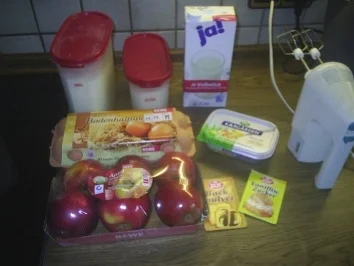 Rezept: Gebäck - einfacher Apfelkuchen Bild Nr. 2 Gebäck - einfacher Apfelkuchen - Rezept - Bild Nr. 2