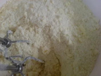 Rezept: Apfelkuchen mit Marzipan-Guss Bild Nr. 5 Apfelkuchen mit Marzipan-Guss - Rezept - Bild Nr. 5