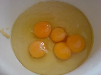 Rezept: Apfelkuchen mit Marzipan-Guss Bild Nr. 11 Apfelkuchen mit Marzipan-Guss - Rezept - Bild Nr. 11