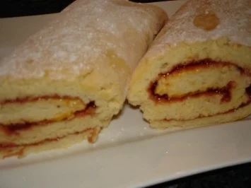 Einfache Biskuitrolle - Rezept