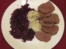 Hirschroastbeef mit Rotkraut und Kartoffelklößchen nach schwäbischem Rezept - Rezept