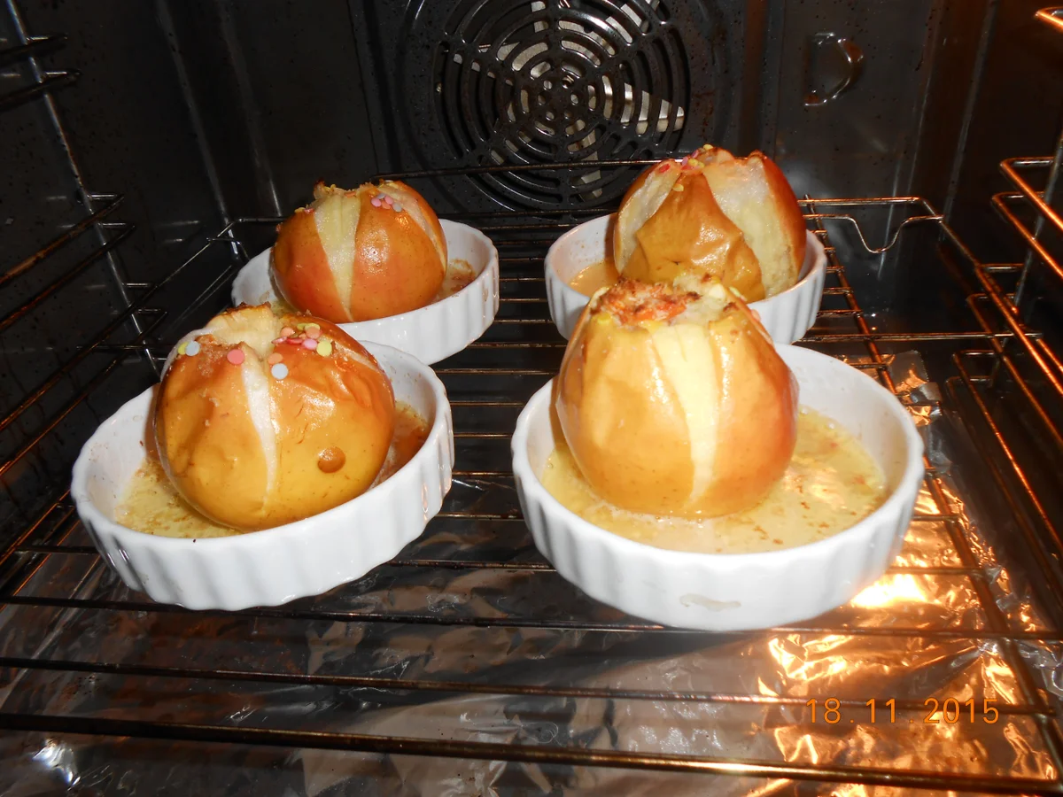 Rezept: BratApfel Bild Nr. 4023 BratApfel - Rezept - Bild Nr. 4023