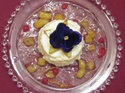 Topfencreme auf Holunderblütenjus - Rezept