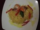 Scampi beschwipst auf Spaghettinest mit Sahne-Weißweinsoße und Trüffelöl - Rezept