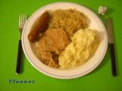 Sauerkraut mit Kasseler und Mettwurst - Rezept