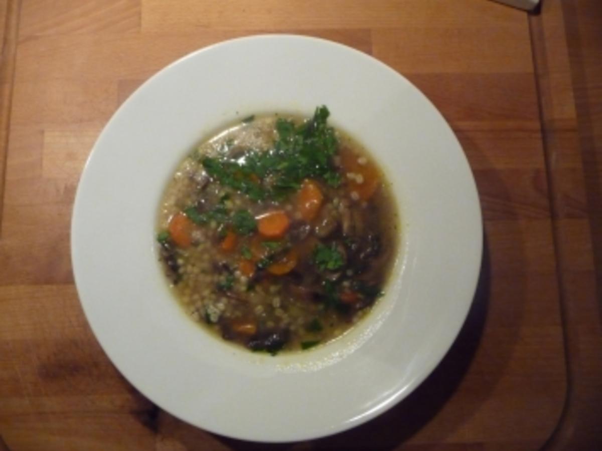 Pilzsuppe mit Perlgraupen - schnell &amp; einfach - von Moni_Peter