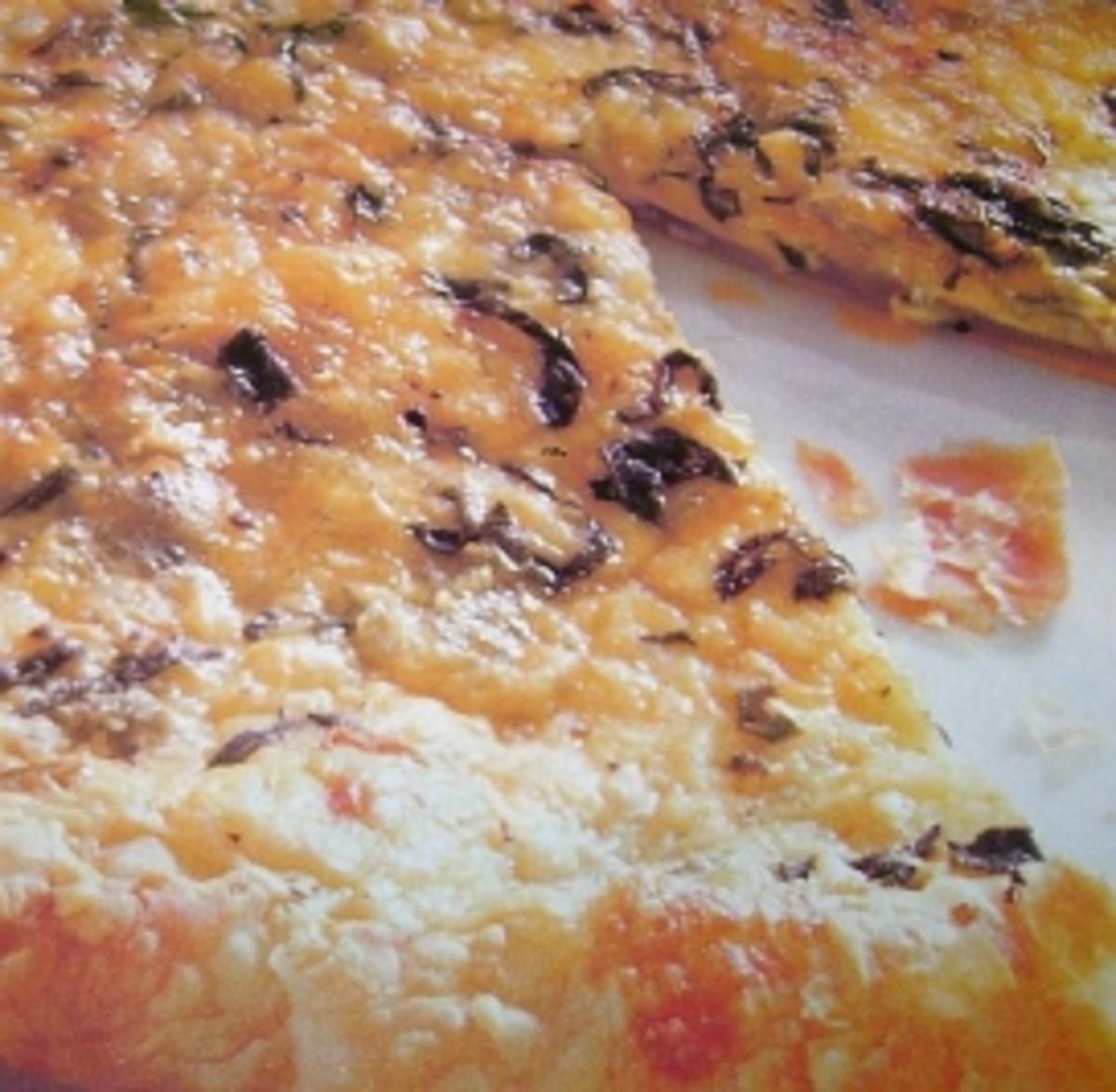 Pizza:  Blätterteig mit Gorgonzola - Rezept