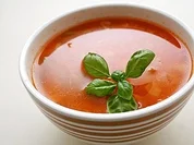 Kalte Gemüsesuppe ( Gazpacho) - Rezept