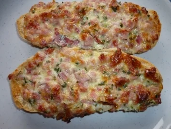Rezept: Pizzabrötchen Pizzabrötchen - Rezept