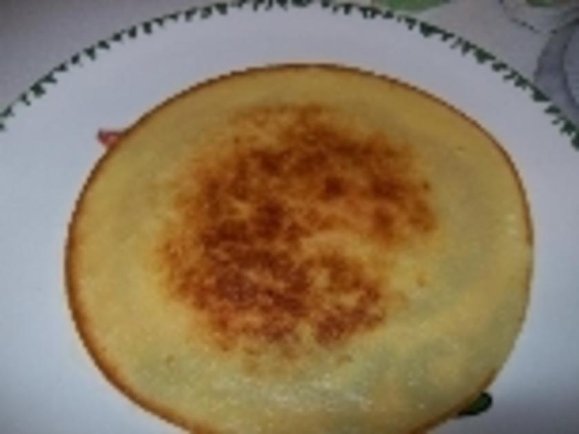 Grundrezept für Eierpfannkuchen - einfach - 183 kcal/100g