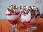 Rezept: Mascarpone-Kirsch-Becher Mascarpone-Kirsch-Becher - Rezept