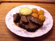 Elchbraten in Rotweinsoße - Rezept