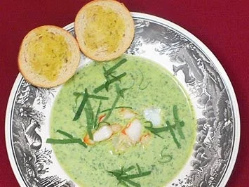 Radieschen-Kartoffelsuppe mit Garnelen - Rezept