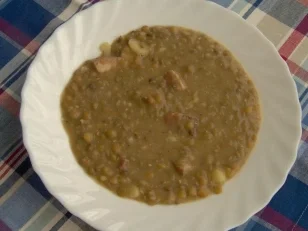 Omas dicke Linsensuppe - Rezept