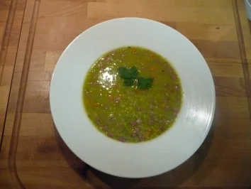 Erbsensuppe mit Schinken - Rezept