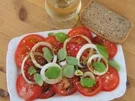 Tomatensalat, mediterran - Rezept