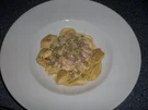 Tortellini in Käse Schinkensoße - Rezept