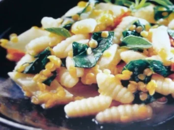 Rezept: Gemelli mit Linsensauce Gemelli mit Linsensauce - Rezept