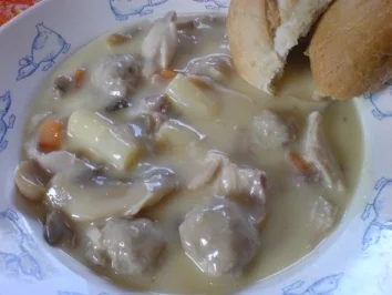 Rezept: Frikassee nach Hausfrauenart Frikassee nach Hausfrauenart - Rezept