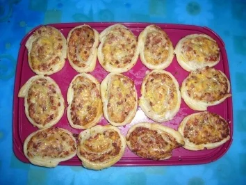 Party: Blätterteigschnecken zum 10. Mal - Rezept - Bild Nr. 6