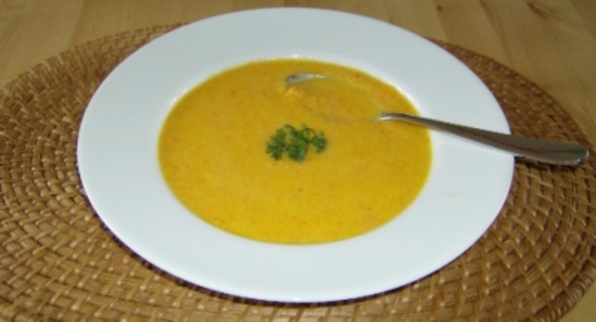 Curry-Ananas-Rahmsuppe - Rezept mit Bild - kochbar.de