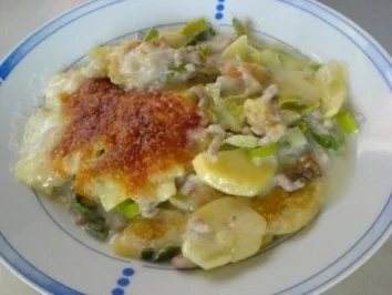 Kartoffel-Lauch-Gratin mit Hackfleisch - Rezept