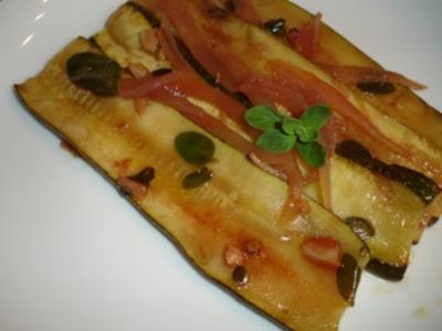 Rezept: Zucchini in feiner Marinade Zucchini in feiner Marinade - Rezept