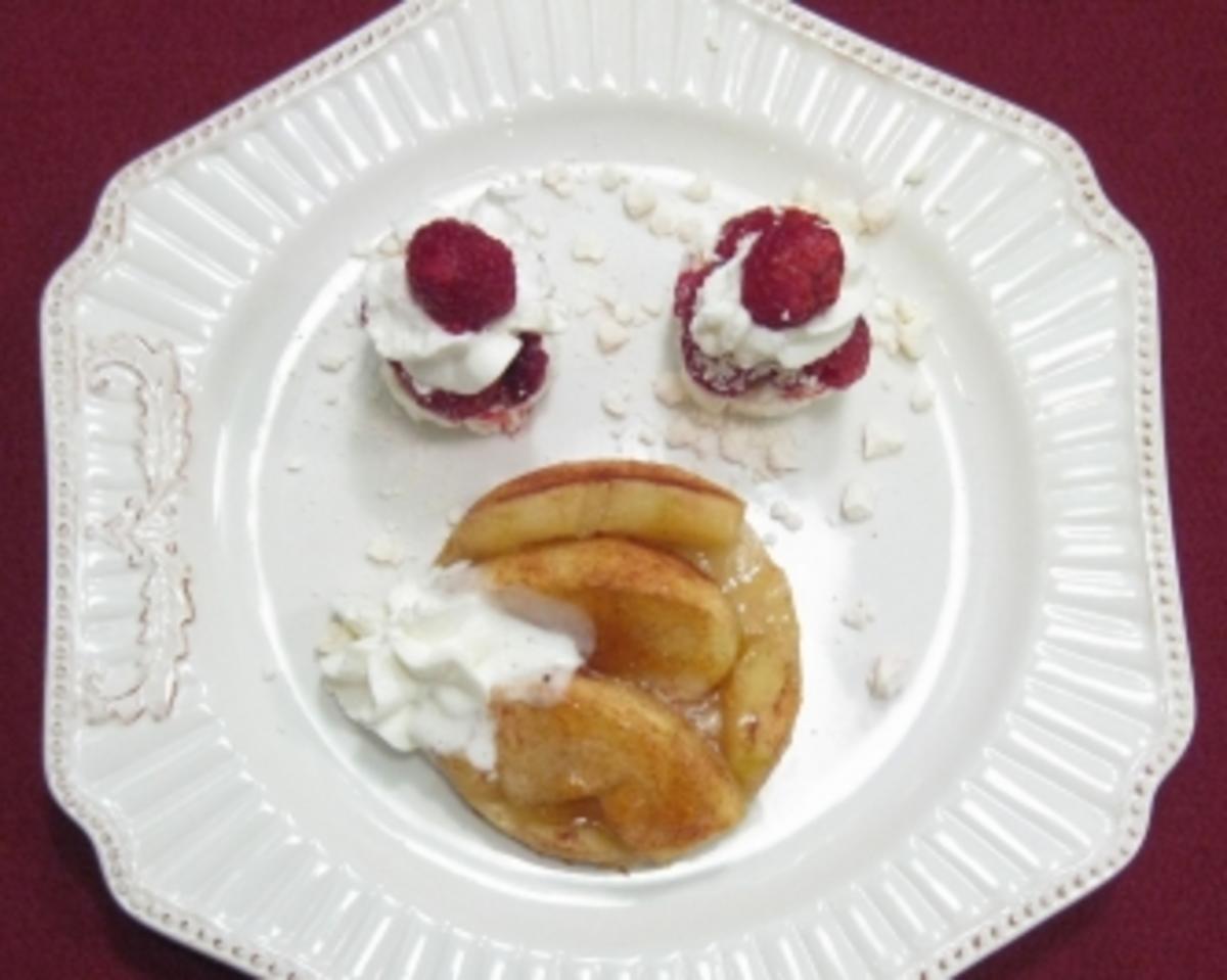 Bilder für Französischer Apfelkuchen vom Blech mit Wölkchen - Rezept