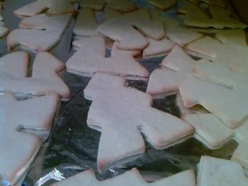 Rezept: Ausstecherle oder Tannenbäume Ausstecherle oder Tannenbäume - Rezept