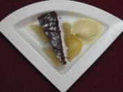 Schoko-Mandelkuchen sucht fruchtige und kalte Begleitung - Rezept