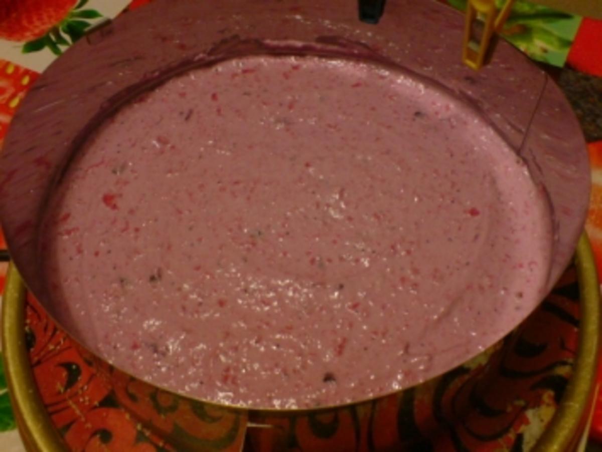 Blaubeer-Joghurt-Torte - Rezept - Bild Nr. 5