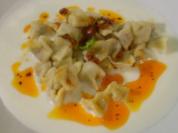 Manti - Rindteigtaschen an Knoblauch-Joghurt und Butter-Paprika-Soße - Rezept