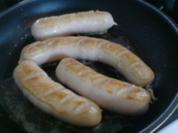 Bratwurst mit Salzkartoffeln und Blumenkohl - Rezept