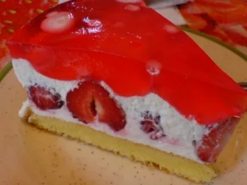 Rezept: Winterliche Erdbeertorte Bild Nr. 3 Winterliche Erdbeertorte - Rezept - Bild Nr. 3