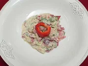 Rezept: Tunfischsalat mit roter Paprika, Kapern und Zwiebeln Tunfischsalat mit roter Paprika, Kapern und Zwiebeln - Rezept