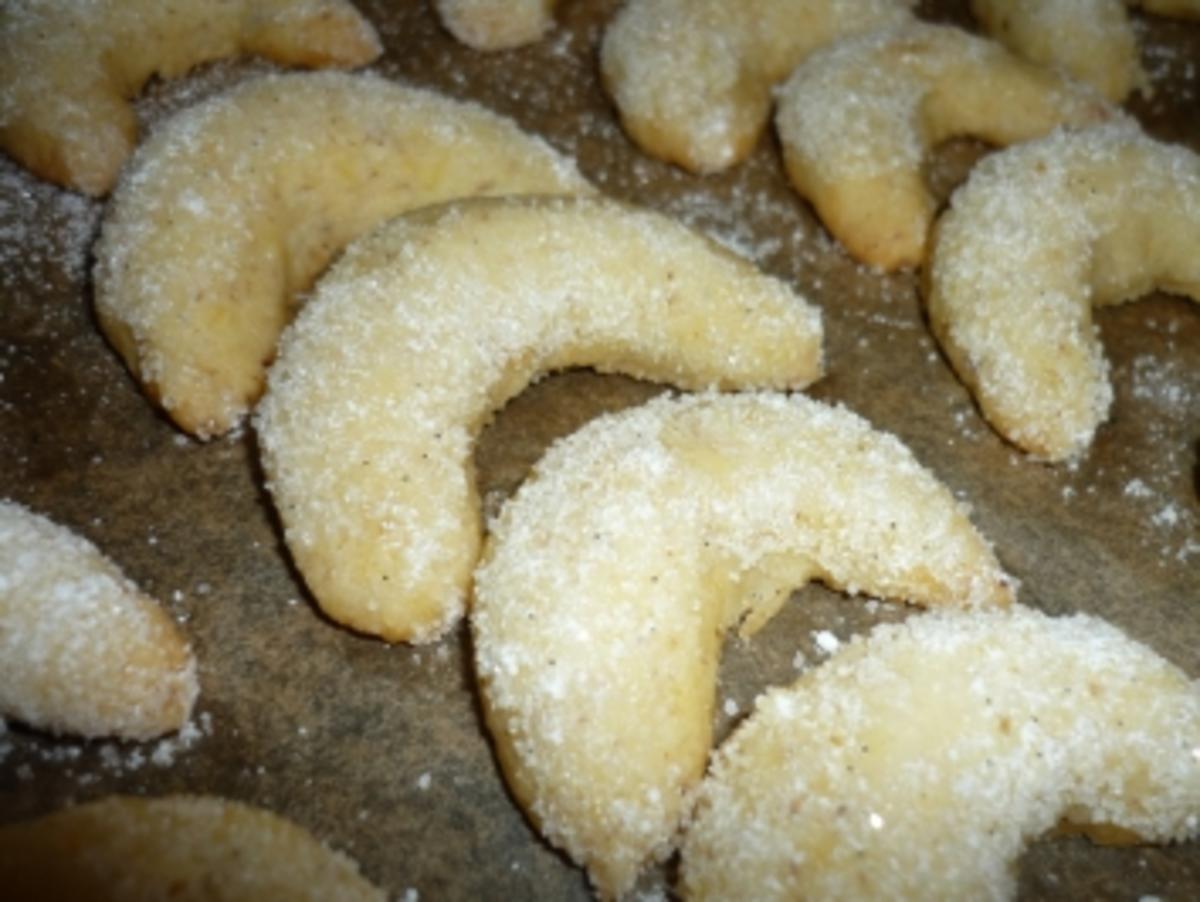 Plätzchen: Wiener Vanillekipferl - Rezept