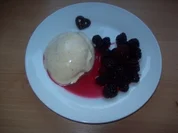 Rezept: Zimtparfait mit Brombeeren Zimtparfait mit Brombeeren - Rezept