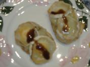Tapa Montadito mit Ziegenkäse und Apfelsalat überbacken - Rezept