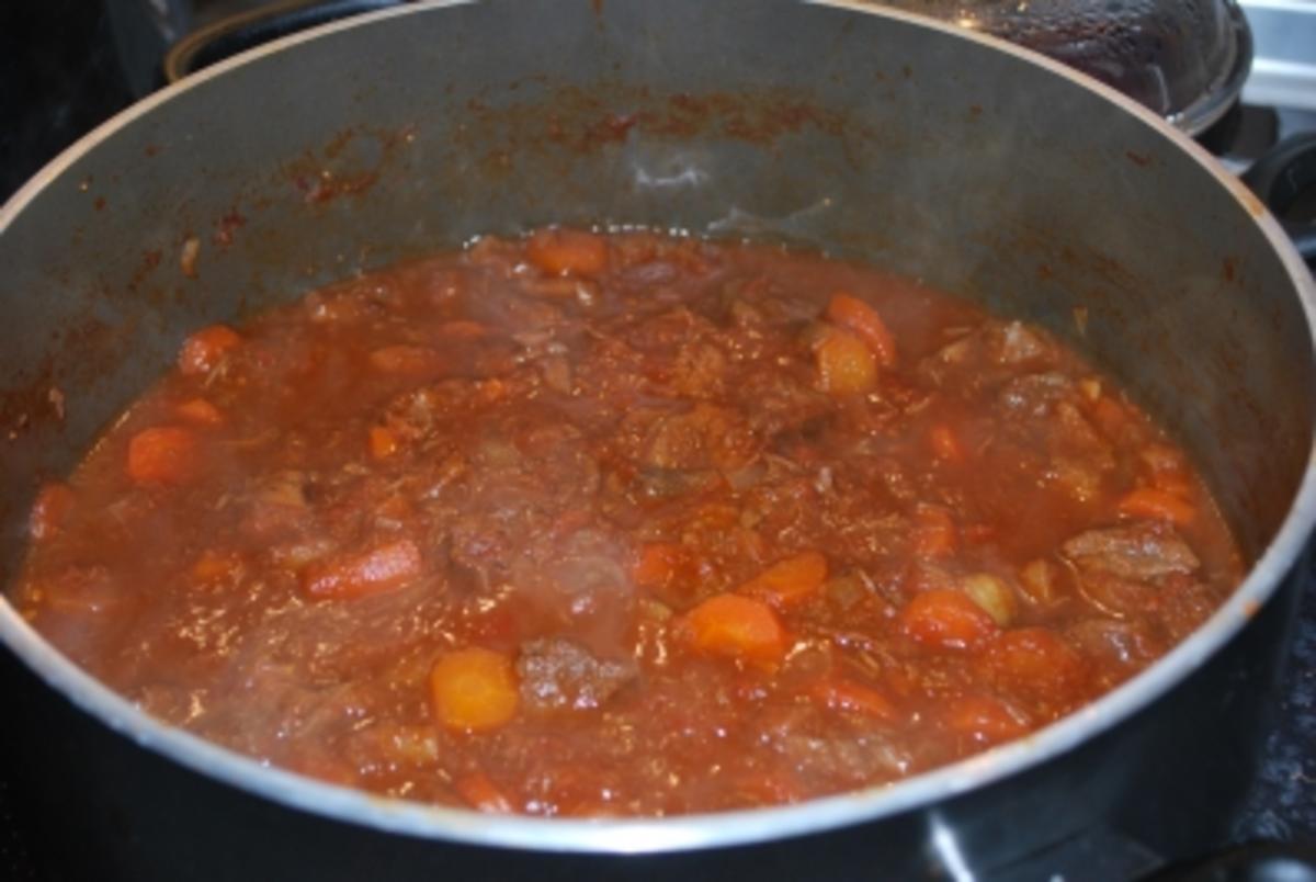 Rindergulasch mit Feigen - Rezept