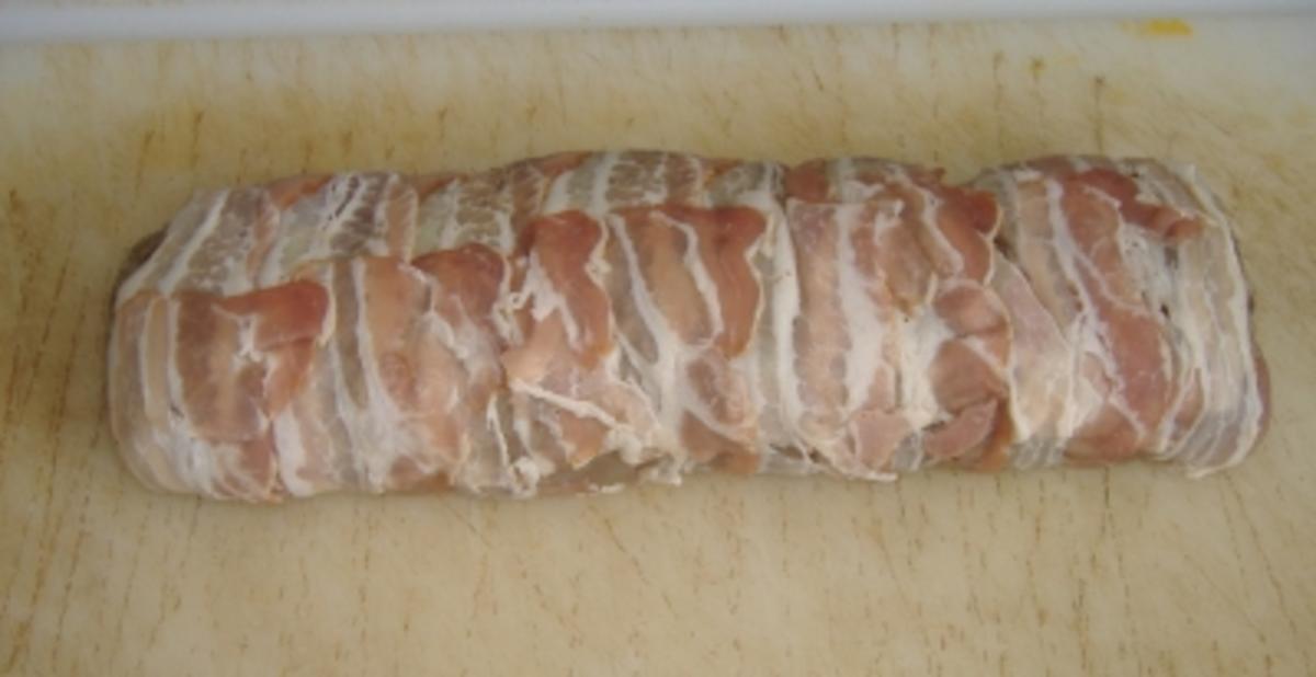 Schweinefilet mit Champignonfüllung im Schinkenmantel - Rezept