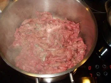 Rezept: Scharfer Rouladenauflauf Bild Nr. 5 Scharfer Rouladenauflauf - Rezept - Bild Nr. 5