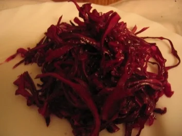 Rotkrautsalat wie ich ihn mag - Rezept