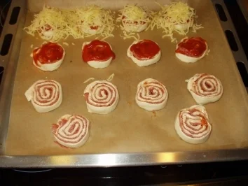 Pizzaschnecken - Rezept - Bild Nr. 7